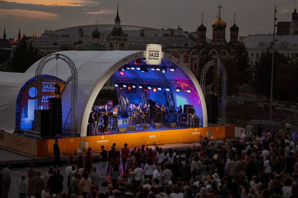 На Moscow Jazz Festival приедет 1 тыс. музыкантов со всего мира - свежие новости на Toplenta по теме Новости моды