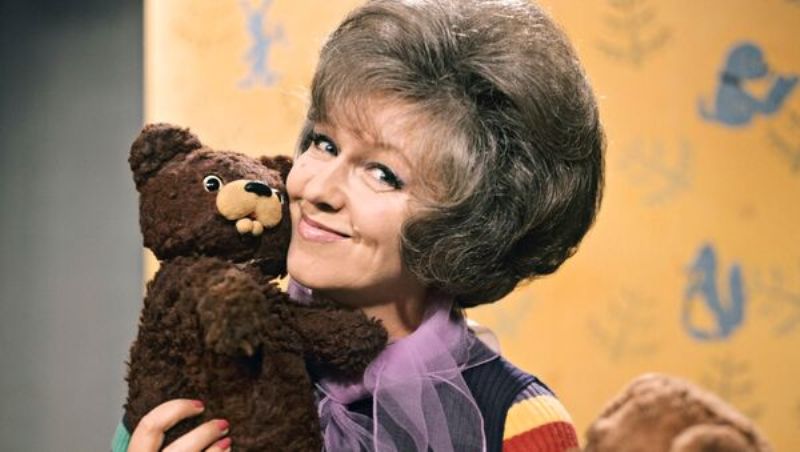 Любимица детей и взрослых «тетя Валя»: как ведущая Валентина Леонтьева покорила СССР - свежие новости на Toplenta