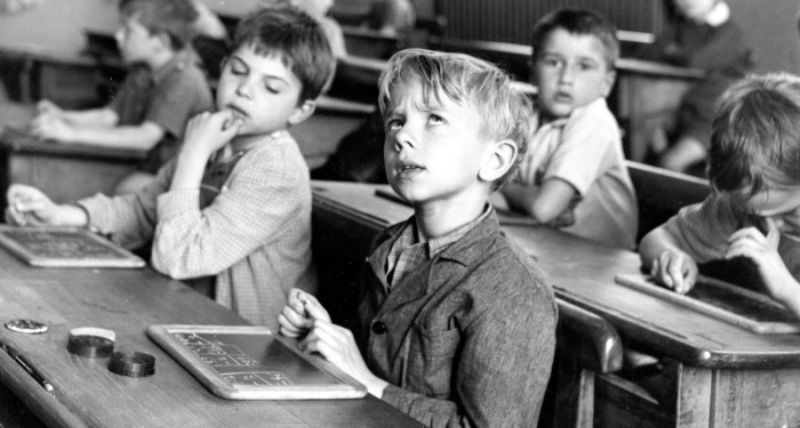 Почему сейчас в школах нет двоечников и второгодников - свежие новости на Toplenta