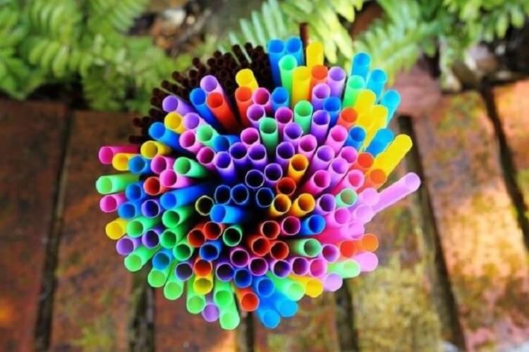 Почему в коктейли добавляют две трубочки - свежие новости на Toplenta по теме Вдохновения