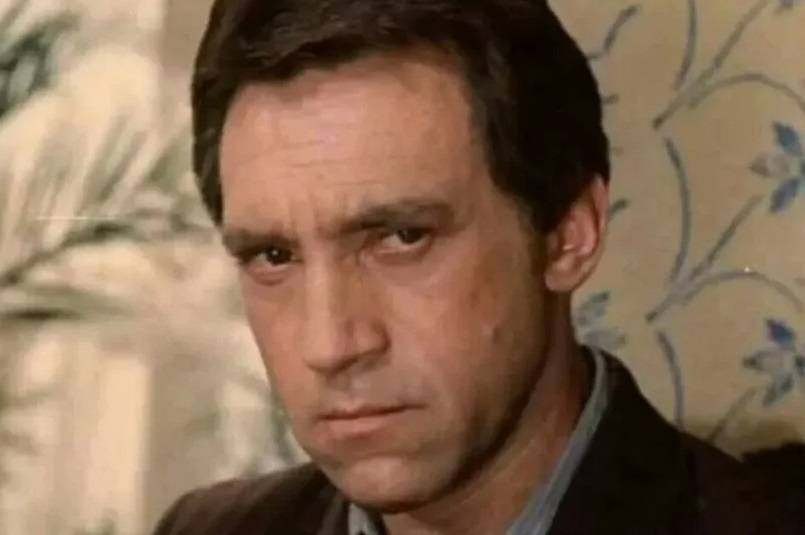 Альбом «Высоцкий. Высота» с отреставрированными песнями выйдет в октябре - свежие новости на Toplenta по теме Сергей Безруков