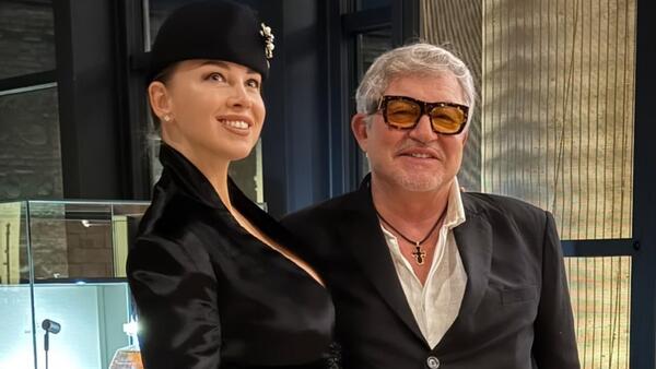 Добровинский — о попытке Диброва наказать бывшую жену за адюльтер: «Можно за вознаграждение» - похожая новость на Toplenta