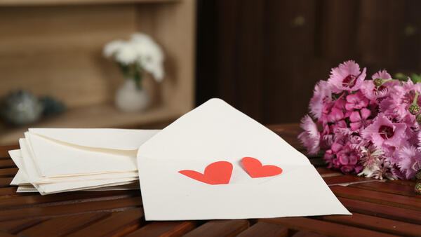 Сколько денег положить в конверт на свадьбу, чтобы не выглядеть жлобом - свежие новости на Toplenta по теме новости дизайна