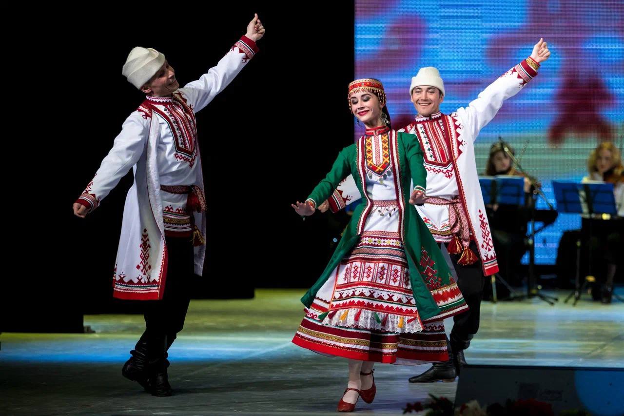 В Башкирии впервые отметили День национального танца - свежие новости на Toplenta по теме башкортостан