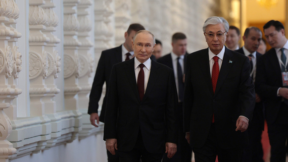 Путин назвал содержательными переговоры с Токаевым - Общество на Toplenta