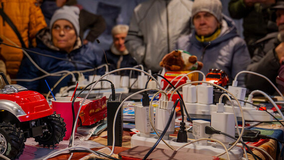 На Украине экстренно отключили электричество в четырех регионах - Общество на Toplenta