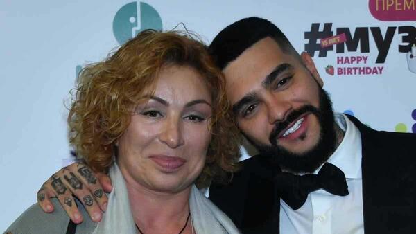 Мама Тимати бдит за новорожденной внучкой и будущей невесткой: «Живем рядом» - свежие новости на Toplenta