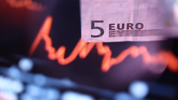 Курс евро на межбанковском рынке РФ опустился ниже 90 рублей - Общество на Toplenta