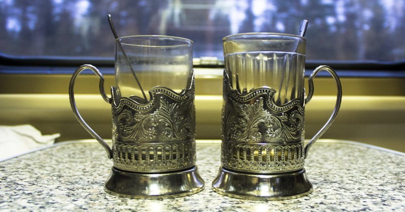 Как в поездах появились подстаканники и какое отношение к этому имеет царь Александр III - свежие новости на Toplenta по теме Российская