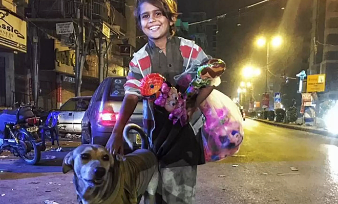 Бездомный ребенок отдал собаке свой свитер и за полгода этот поступок изменил его жизнь - свежие новости на Toplenta по теме РАН