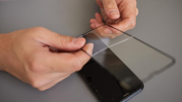 Как выбрать защиту для экрана телефона — стекло или пленка - свежие новости на Toplenta по теме новости дизайна