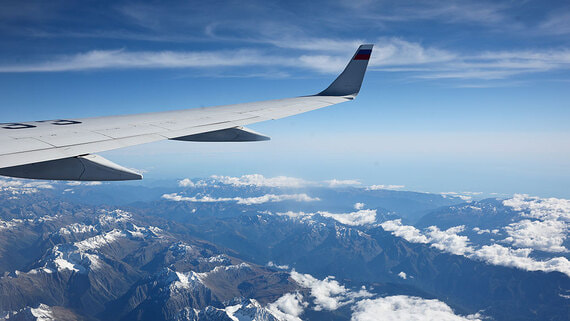 Бабушкин анонсировал возможность прямого авиасообщения между Астраханью и Ираном - свежие новости на Toplenta