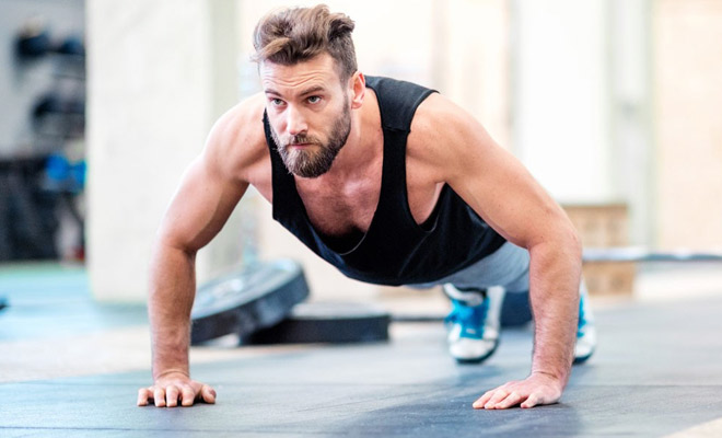 Отжимания 2 месяца без остановки: смотрим результат - похожая новость на Toplenta