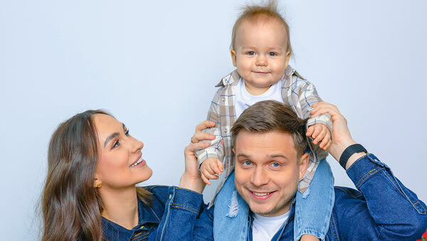 Любовь Ткачёвых после рождения сына стала крепче: совместное интервью депутата Госдумы и журналиста - свежие новости на Toplenta по теме Форм