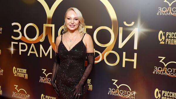 Алла Довлатова потеряла украшения на миллионы рублей: «Стыдная история» - свежие новости на Toplenta по теме ос