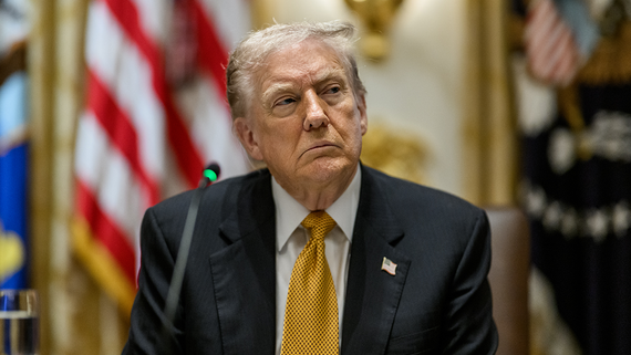 Трамп удивился, что переговоры по Украине занимают много времени - Общество на Toplenta