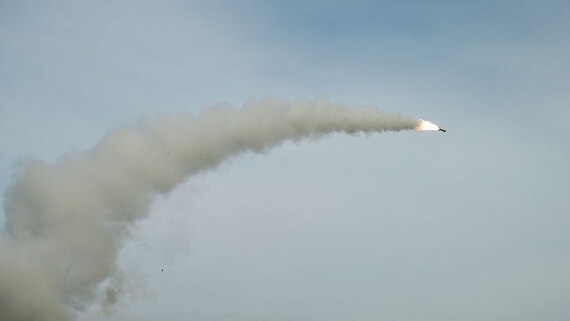 ПВО сбила шесть дронов над тремя регионами РФ за час - Общество на Toplenta