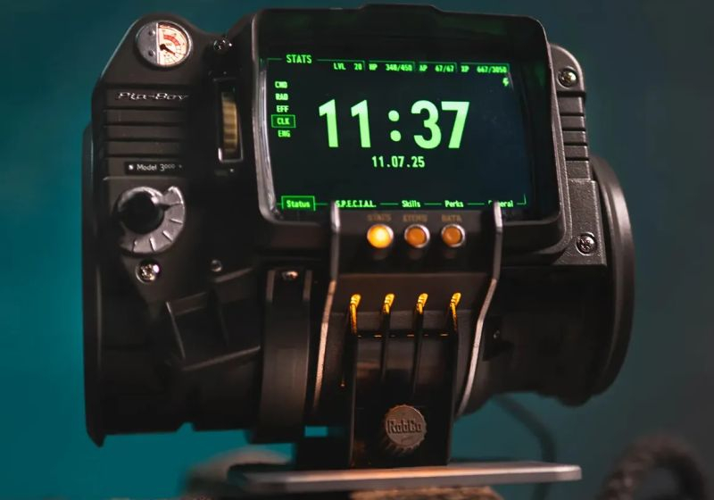 Bethesda представила рабочий Pip-Boy 3000 из Fallout — с фальшивым счётчиком Гейгера за $300 - свежие новости на Toplenta по теме кт