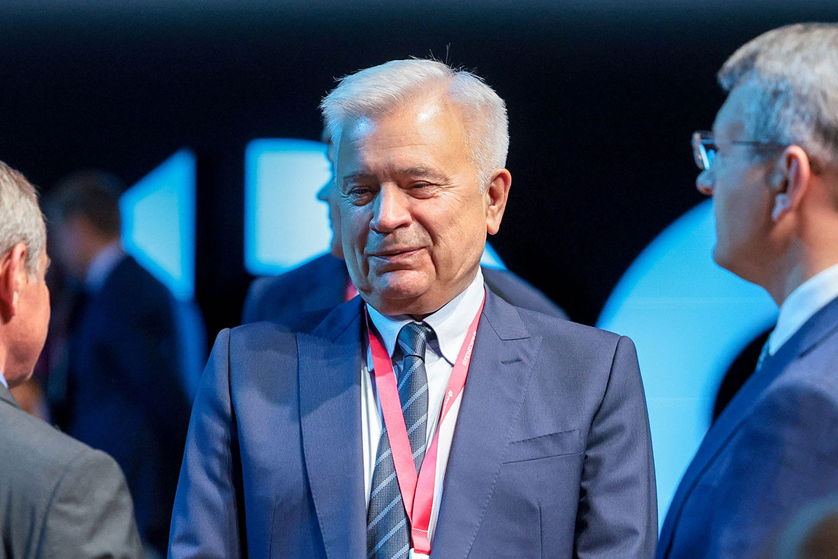 Неделя новостей о миллиардерах: Федун покинул «Лукойл», сделки Дурова и кадровые изменения у морпеха Шишкарева - свежие новости на Toplenta по теме Федун