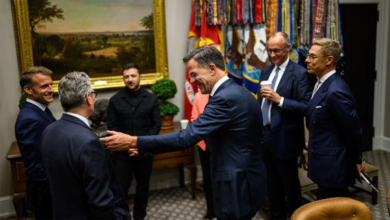 Лидеры ЕС и Зеленский назвали линию фронта отправной точкой в переговорах - похожая новость на Toplenta