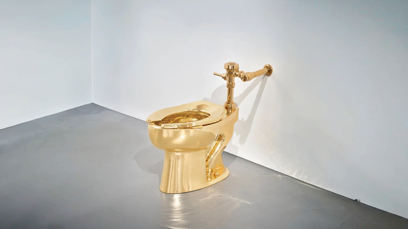 Золотой унитаз Каттелана выставил на торги миллиардер Стивен Коэн - свежие новости на Toplenta по теме Orb