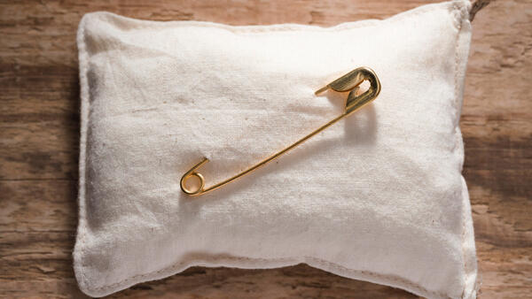 3 суперспособности английской булавки на все случаи жизни — об одной вы точно не знали - похожая новость на Toplenta