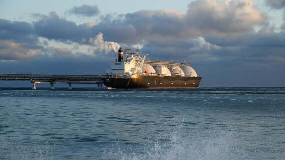 Россия обновила рекорд поставок СПГ в Китай в сентябре - Общество на Toplenta