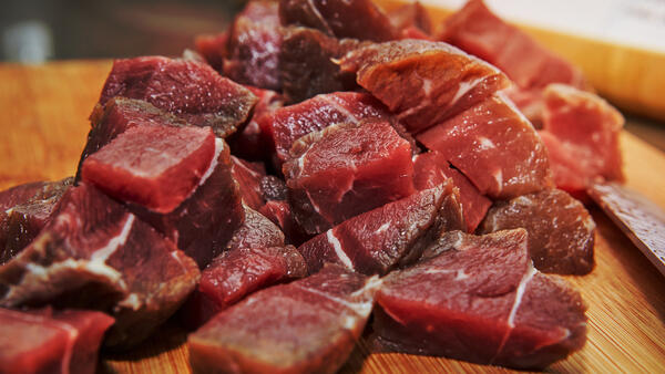 Как из дешевого и жесткого мяса приготовить деликатес — удивите своих близких - свежие новости на Toplenta по теме новости дизайна