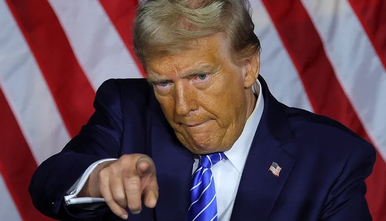 Трамп заявил, что Зеленский несет ответственность за начало конфликта на Украине - похожая новость на Toplenta