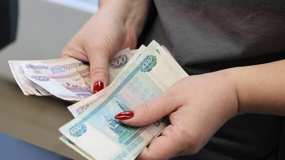 Госдума приняла закон о МРОТ в размере 27 000 рублей - Политика на Toplenta