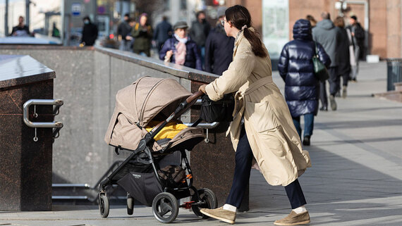 Декретный отпуск без финансовых рисков: депутаты предложили отменить штрафы по кредитам для женщин - свежие новости на Toplenta по теме финансовая поддержка