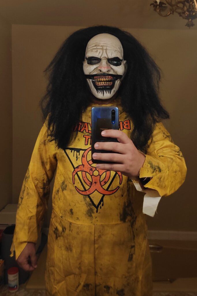 Твои вид, когда немного устал на работе, но надо все равно идти на вечеринку - свежие новости на Toplenta по теме Тв