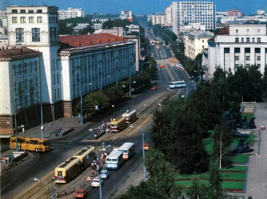 Маленький зелёный островок нормальности - свежие новости на Toplenta по теме русь