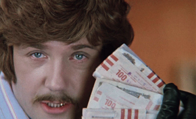 Бывшие домушники рассказали, где нельзя прятать деньги дома - свежие новости на Toplenta