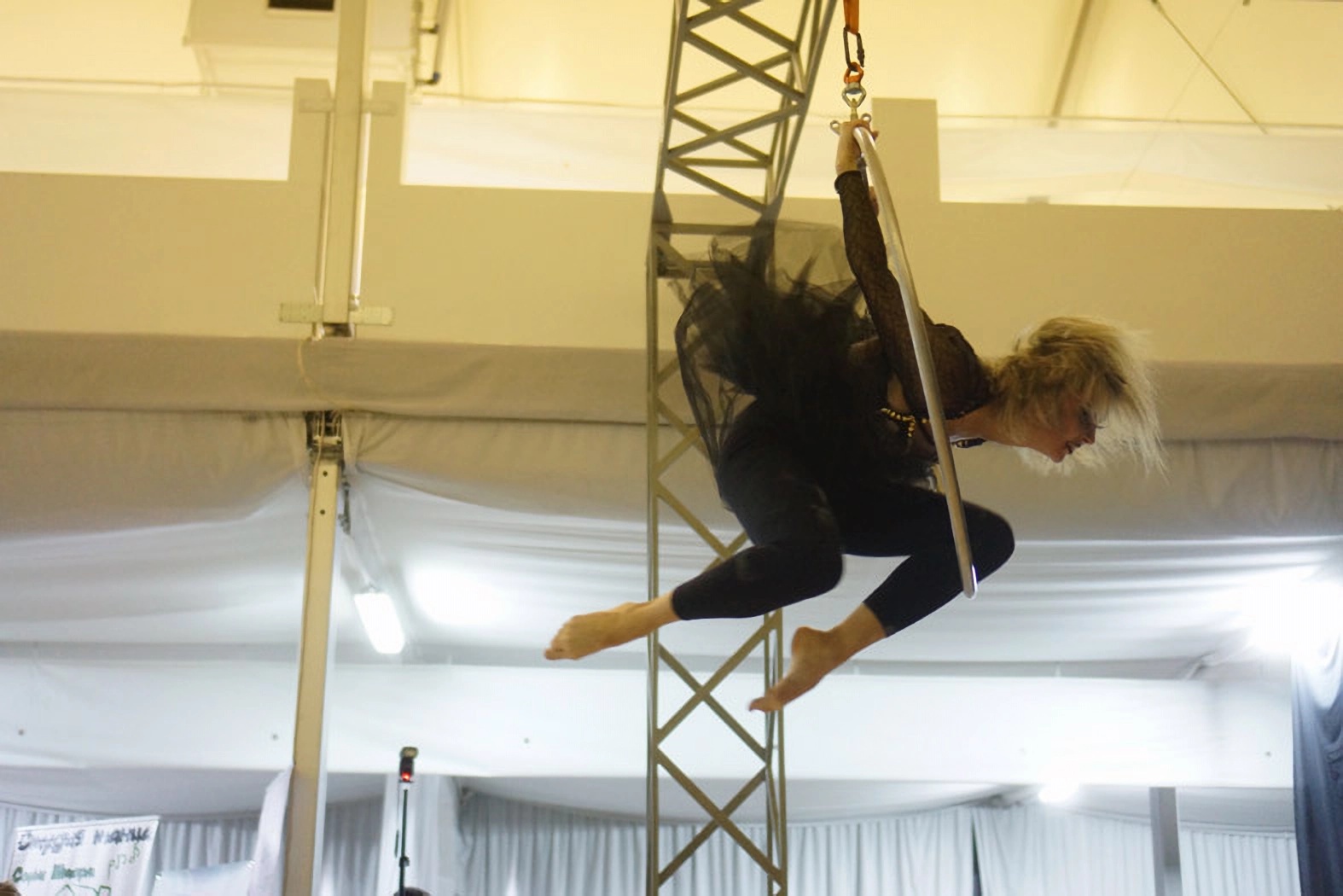 10-е годы XXI века на снимках Игоря Стомахина. 2013. «Чемпионат по воздушному эквилибру» - свежие новости на Toplenta по теме СТО