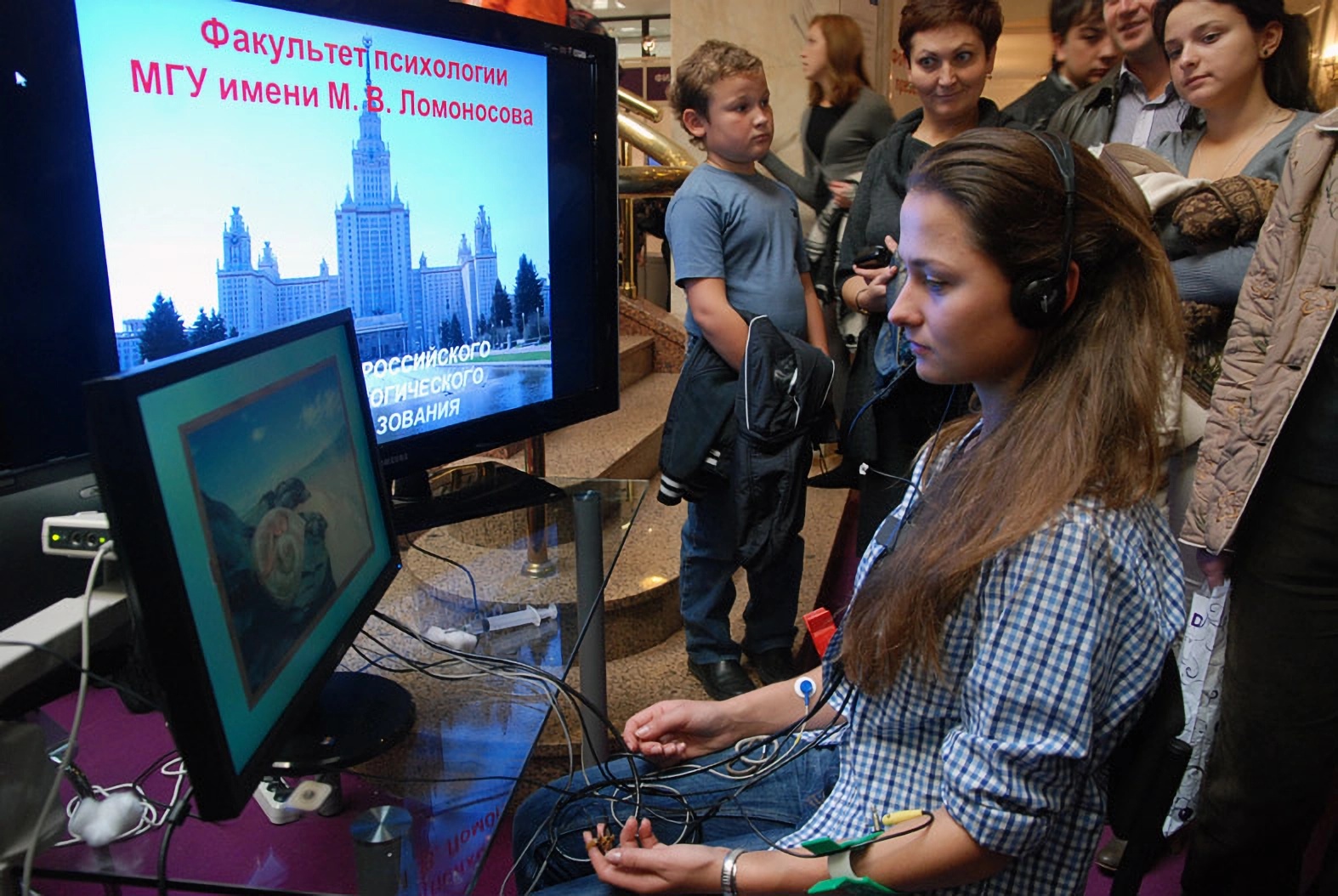 10-е годы XXI века на снимках Игоря Стомахина. 2011-2013. «Фестивали Науки в Москве» - свежие новости на Toplenta по теме СТО