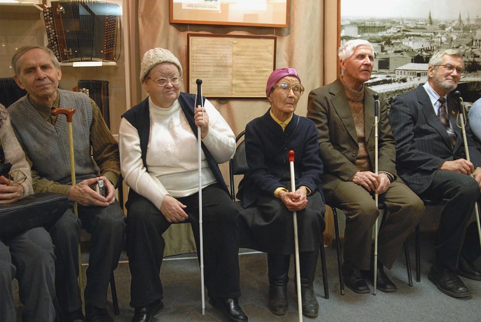 Нулевые на снимках Игоря Стомахина. 2009. Международный музей русской гармоники Альфреда Мирека - свежие новости на Toplenta по теме СТО