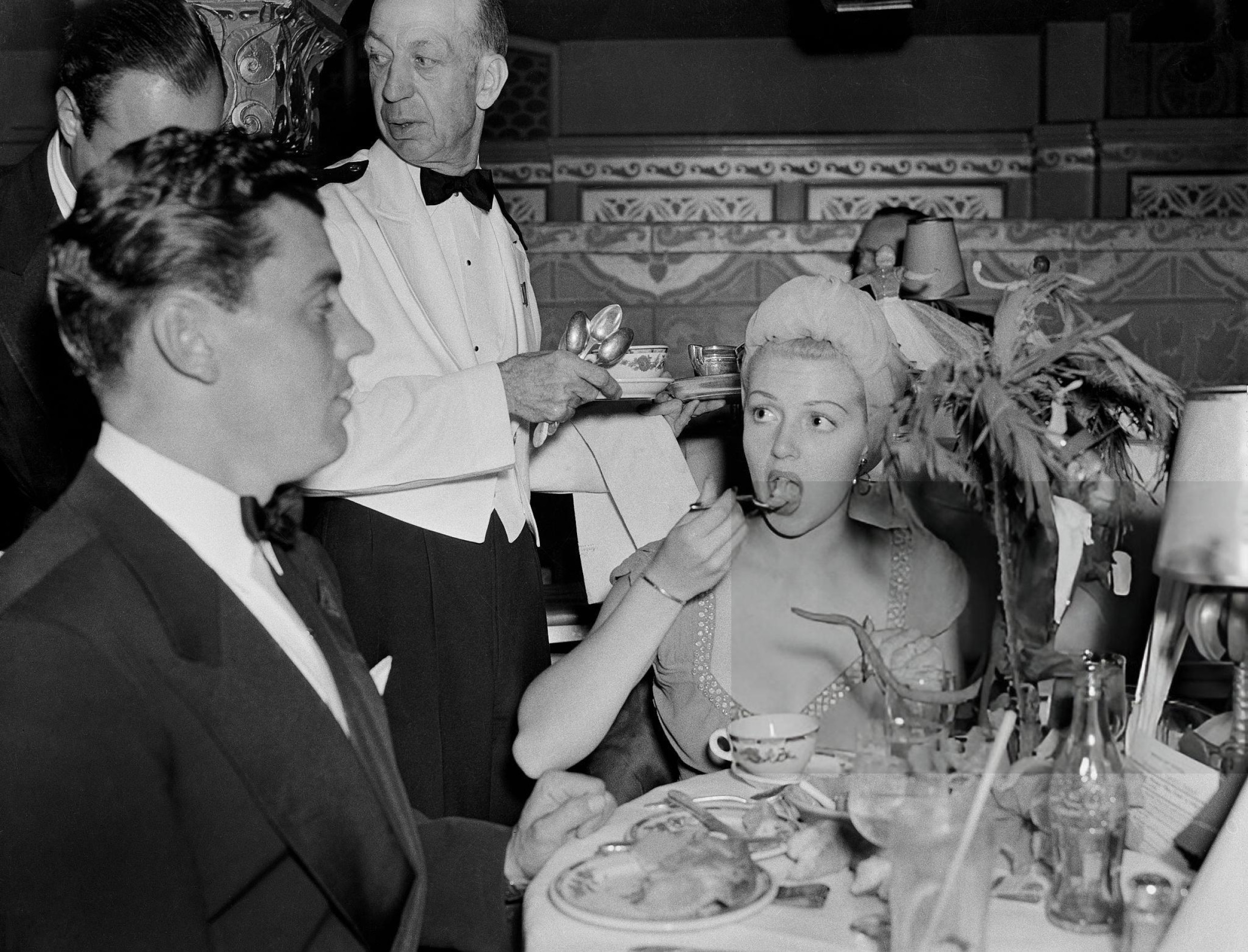 Воскресный выпуск. Грег Баутцер: Голливудский адвокат-ловелас. Часть 1 - свежие новости на Toplenta по теме История ссср