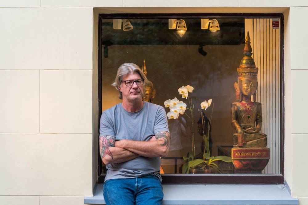 Антиквар и художник Кирилл Данелия: «Москва — евро-азиатский город, и я никогда не понимал, почему мы открещиваемся от наших азиатских корней» - свежие новости на Toplenta по теме глава