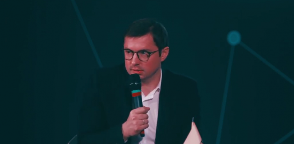 Директор по особым поручениям «Ростеха» призвал инвестировать в гуманитарную науку - свежие новости на Toplenta по теме город нижний новгород