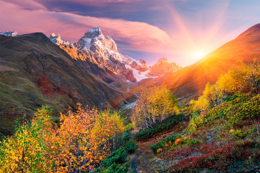 Фоторепортаж: Южная Осетия - республика очень гостеприимная, но пока не всеми признанная - свежие новости на Toplenta по теме ии