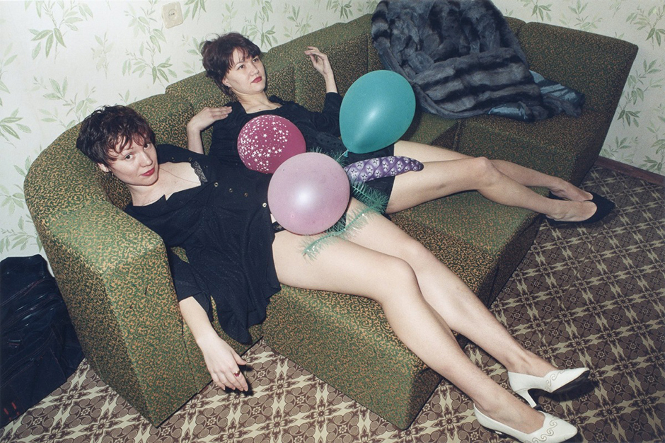 «Сеновальная эротика»: фотоработы российского фотографа и философа Сергея Чиликова - свежие новости на Toplenta по теме тв