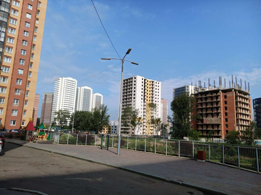 Прогулка летним утром у озера близ станции Енисей - свежие новости на Toplenta по теме си