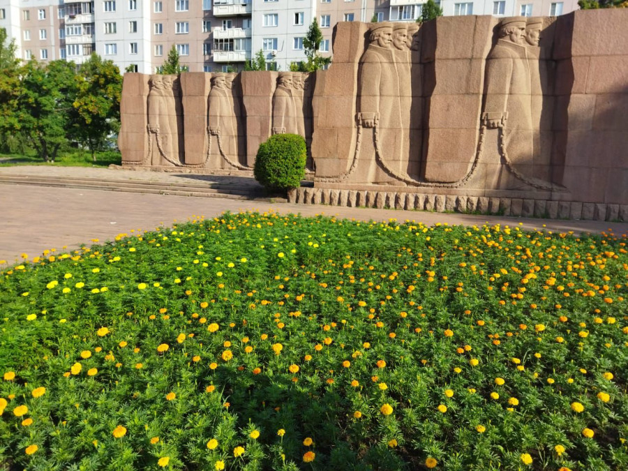 Летняя прогулка близ Предмостной площади в Красноярске - свежие новости на Toplenta по теме Среда