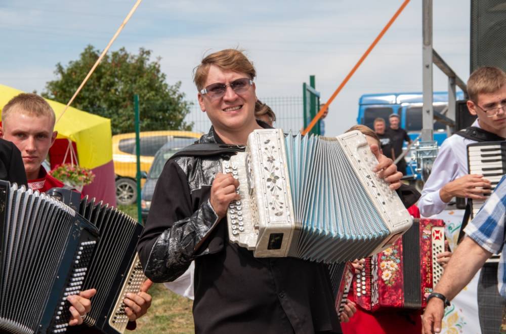 Фестиваль в честь баяниста-виртуоза Ивана Маланина прошел под Иркутском - похожая новость на Toplenta