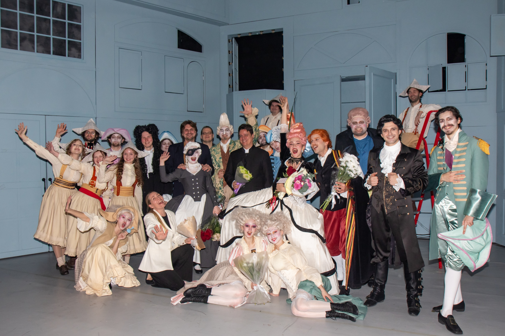 В Урал Опере прошли премьерные показы «Севильского цирюльника» - свежие новости на Toplenta по теме Мария