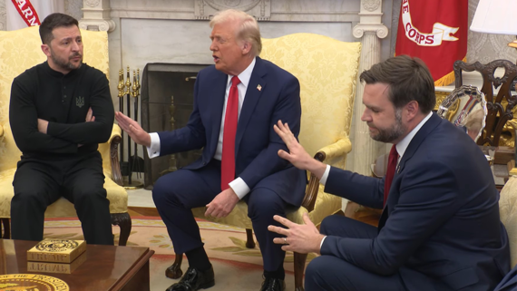 FT: окружение Зеленского отговаривает его от поездки к Трампу - свежие новости на Toplenta