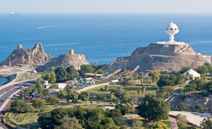 Страна, где нет безработных и нищих, а бензин дешевле воды - свежие новости на Toplenta по теме Суда