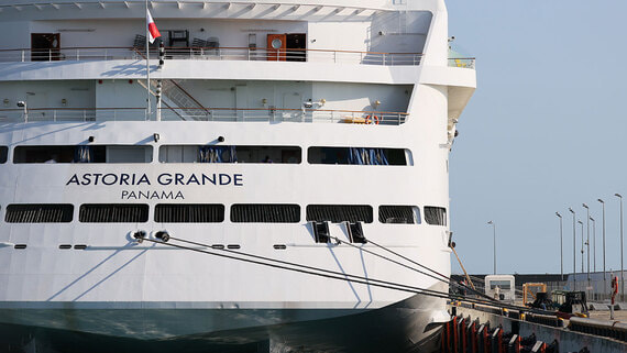 Круизный лайнер Astoria Grande не может пришвартоваться у берегов Турции - Путешествия на Toplenta