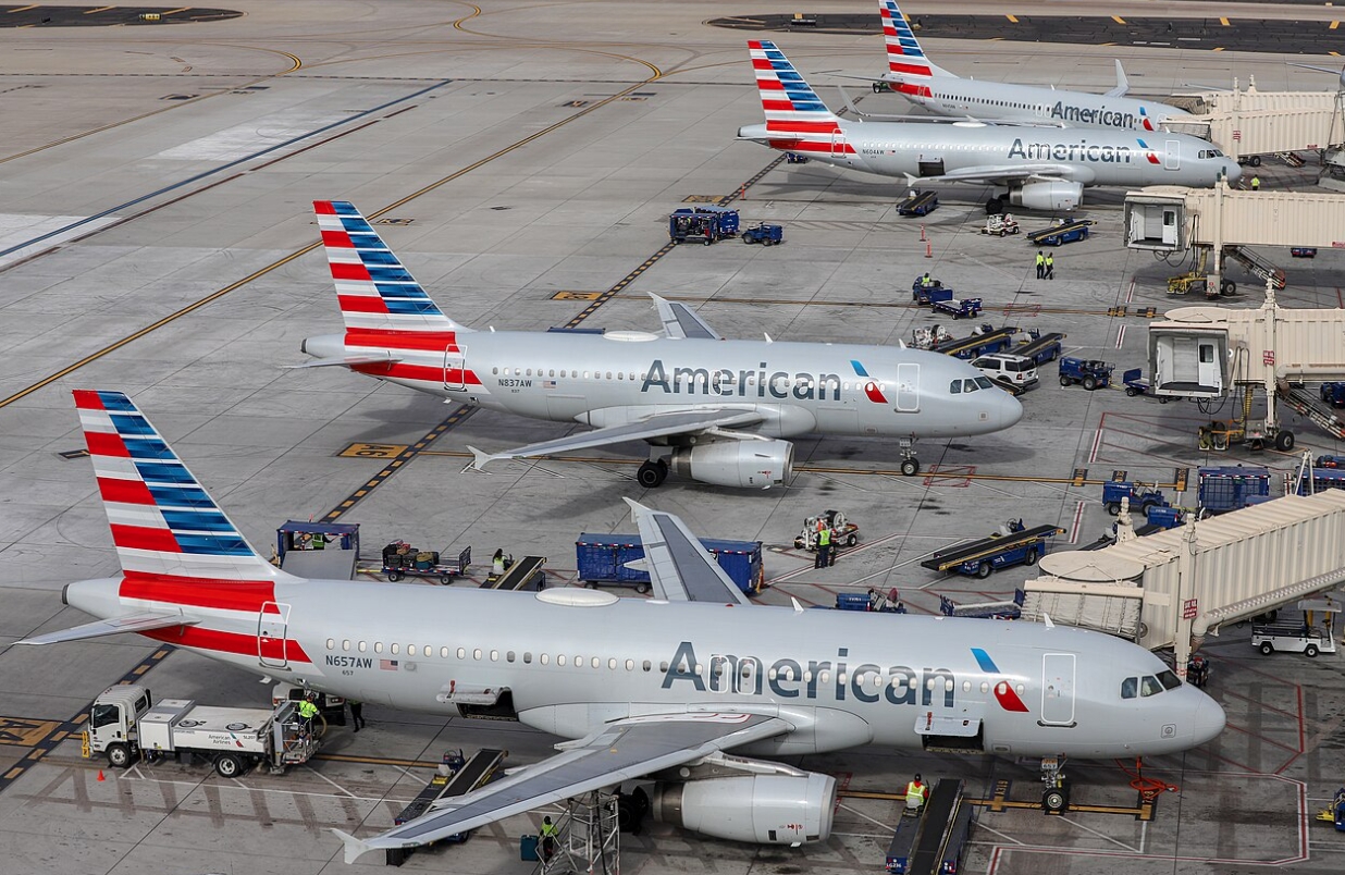 Airbus объявил об отзыве более 6000 самолётов из-за проблем с программным обеспечением системы управления полётом - похожая новость на Toplenta